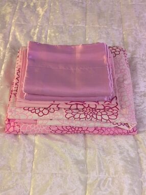 New Y2K Sheet & Pillow Case Set